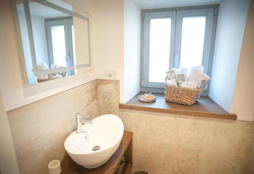 חדר דלוקס, Agriturismo Ostrouska