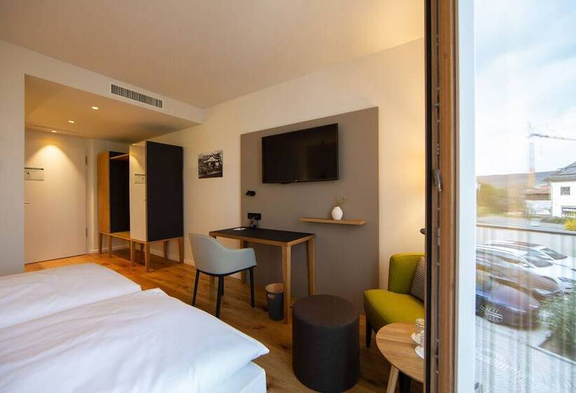 스탠다드 룸, Zum Loewen