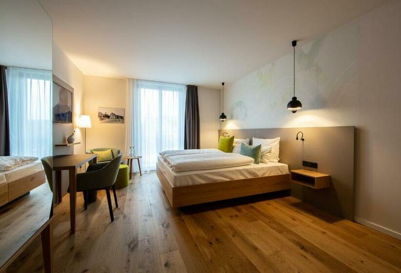 스탠다드 룸, Zum Loewen