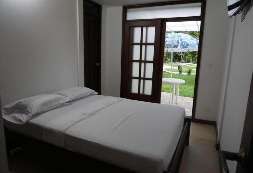 스탠다드 룸, Hostal Suna Vito