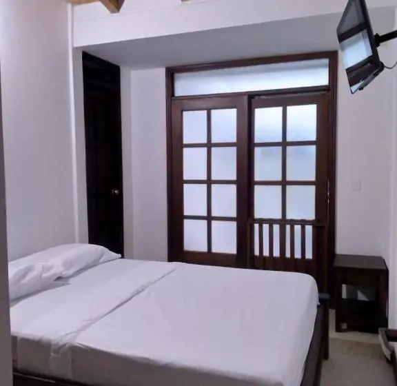 スタンダードルーム, Hostal Suna Vito