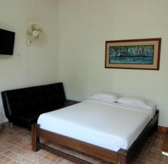 스탠다드 룸, Hostal Suna Vito