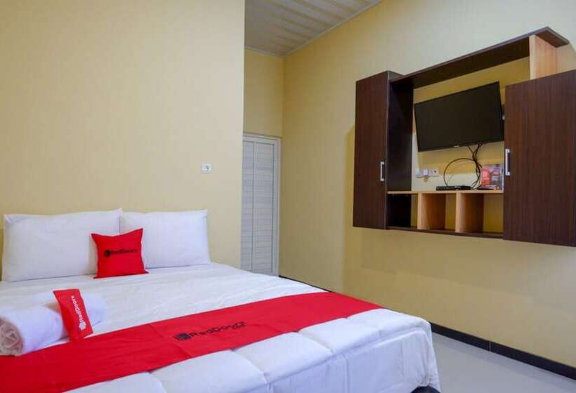 Номер Стандарт, Reddoorz Syariah Near Alun Alun Pati
