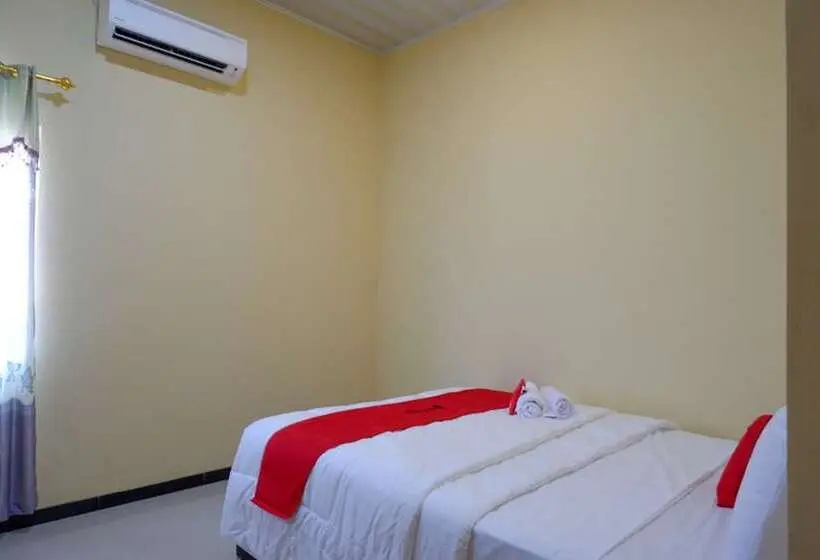 スタンダードルーム, Reddoorz Syariah Near Alun Alun Pati