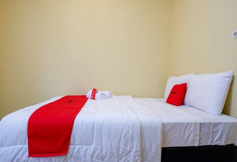 标准间, Reddoorz Syariah Near Alun Alun Pati