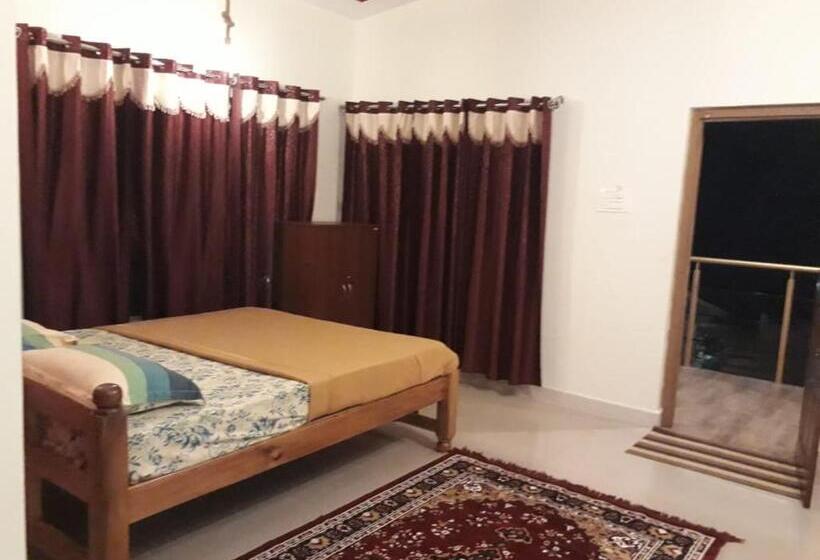 海景标准间带阳台, 5 Mile Beach Resort