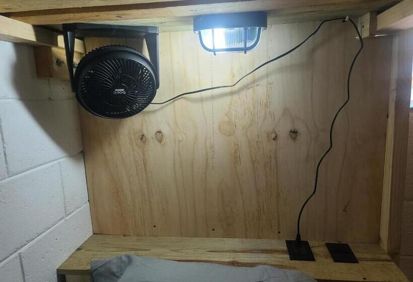 공동 객실, Hammock Plantation