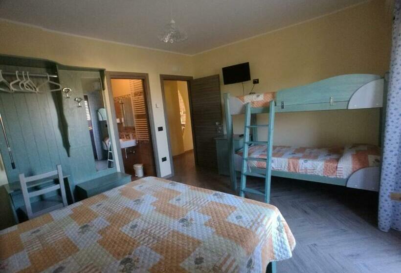 4인용 스탠다드 룸, Lacus Pensilis