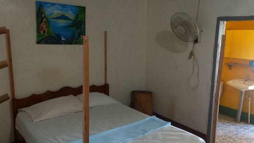 스탠다드 룸, Rocks Beach