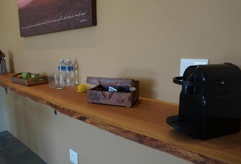 풀장 전망 디럭스 룸, Stellar Overberg Travellers Lodge
