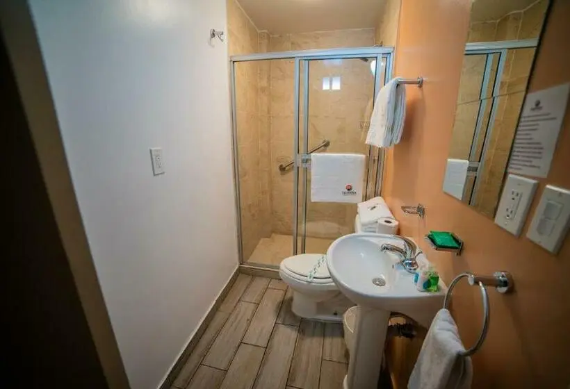 デラックスルーム, California Comfort & Suites