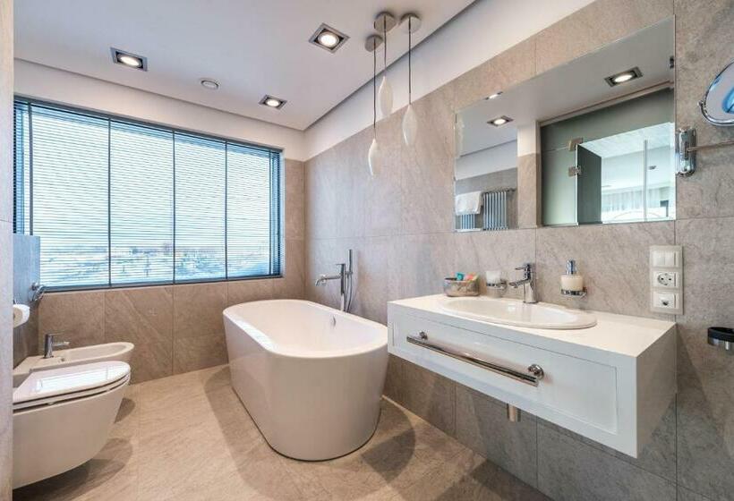 סוויטה עם נוף לנהר, Riviera Zoloche Resort & Spa