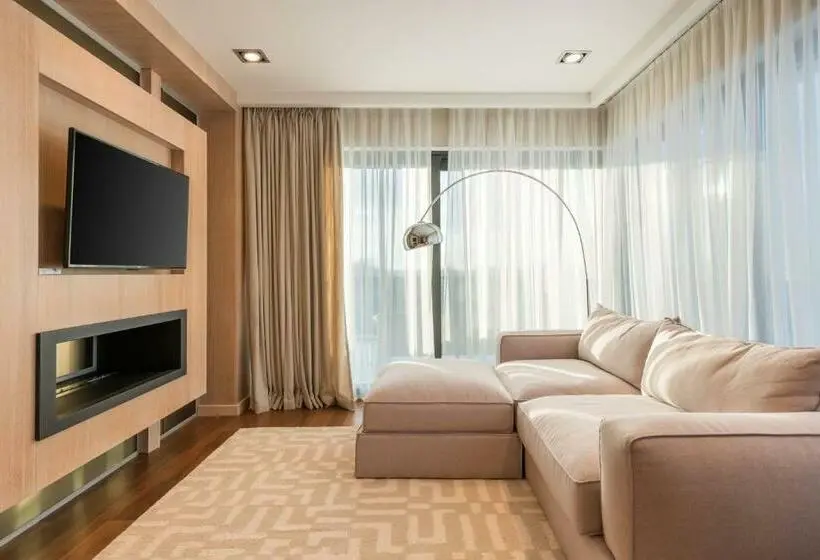 リバービュースイート, Riviera Zoloche Resort & Spa