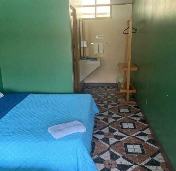 スタンダードシングルルーム, Uran