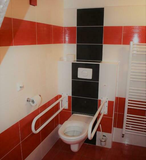 Номер Стандарт Адаптированный для Инвалидов, Motel Roubenka