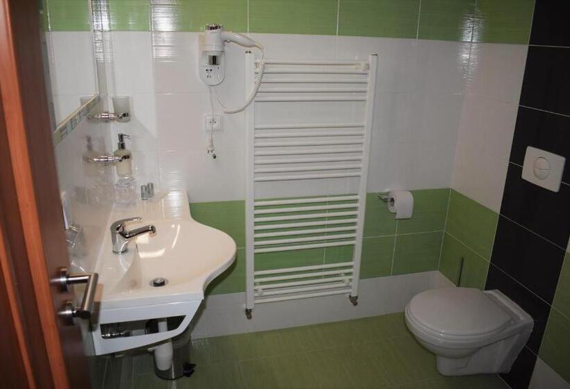 Номер Стандарт, Motel Roubenka