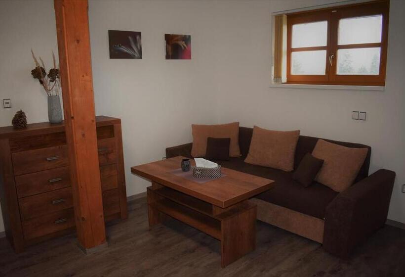 Люкс, Motel Roubenka