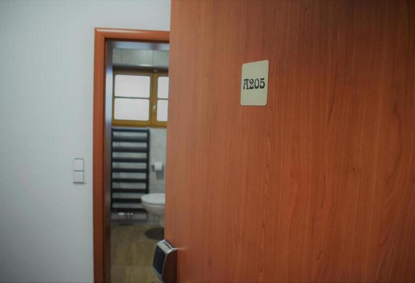 Люкс, Motel Roubenka