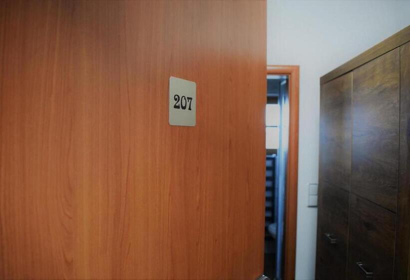 Номер Стандарт Индивидуальный, Motel Roubenka