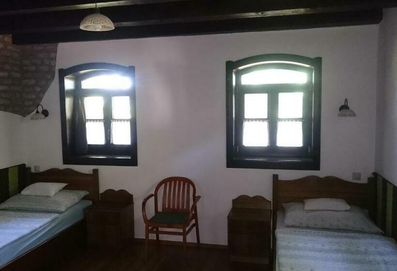 ガーデンビュースタンダードルーム, Hajóskert Vendégház