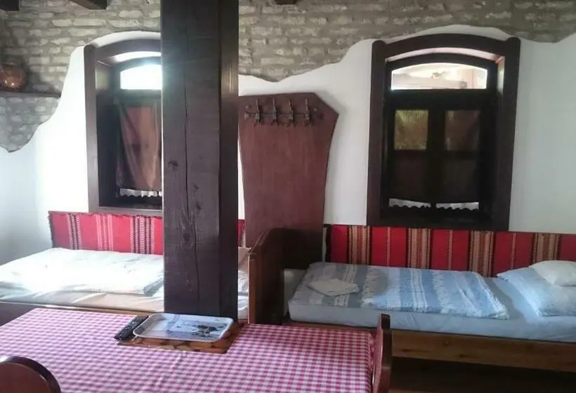 スタンダード4人部屋, Hajóskert Vendégház
