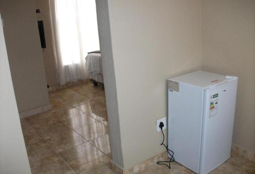 스탠다드 룸, Naledi Lodge & Guest Houses