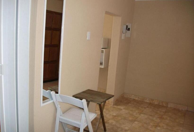 스탠다드 룸, Naledi Lodge & Guest Houses