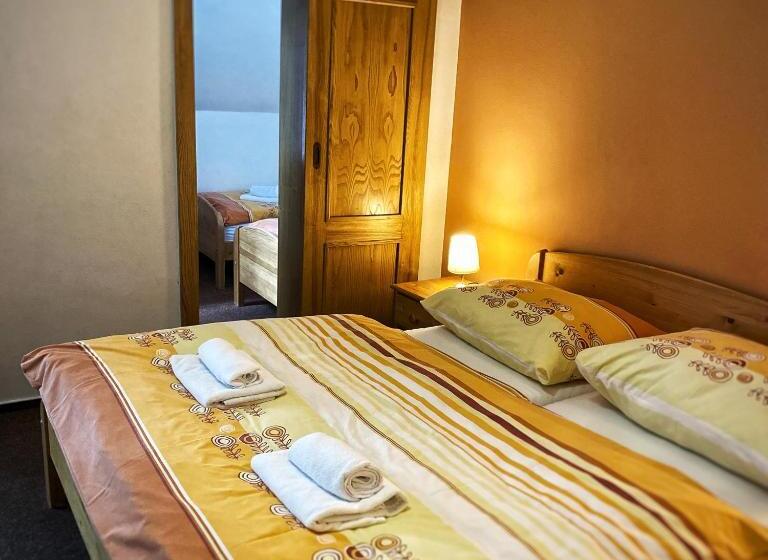 חדר משפחתי, Horský Hotel Sněženka