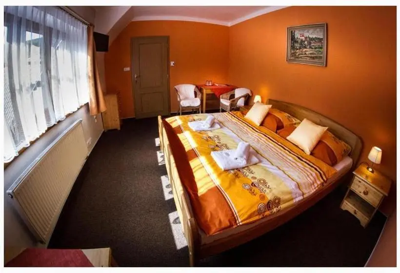 デラックスルーム, Horský Hotel Sněženka
