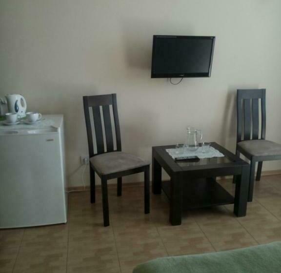 غرفة قياسية, Aquarius