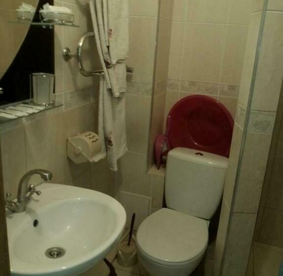 غرفة قياسية, Aquarius