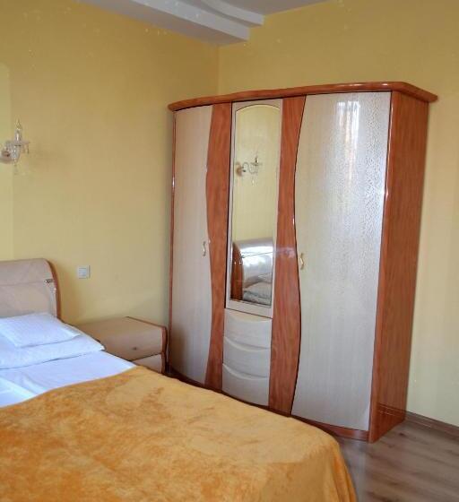 غرفة ديلوكس رباعية, Aquarius