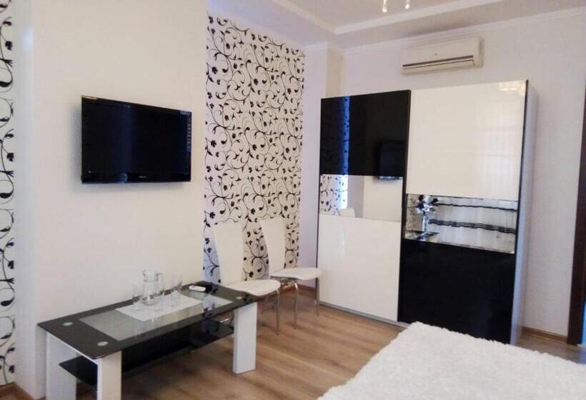 غرفة ديلوكس رباعية, Aquarius