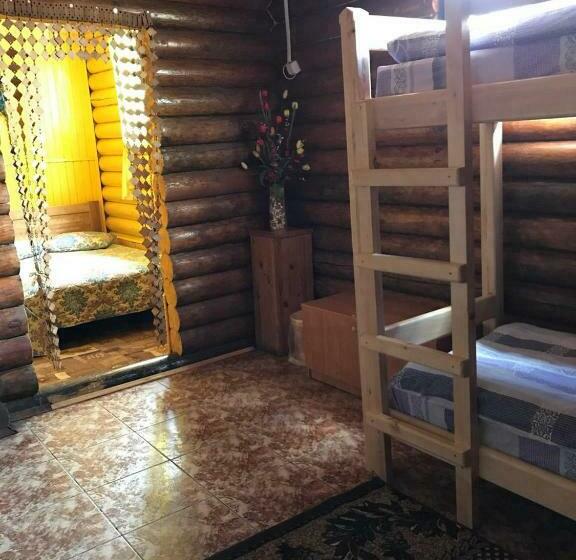 חדר אקונומי, Hola