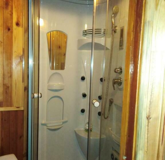 חדר סטנדרט, Hola