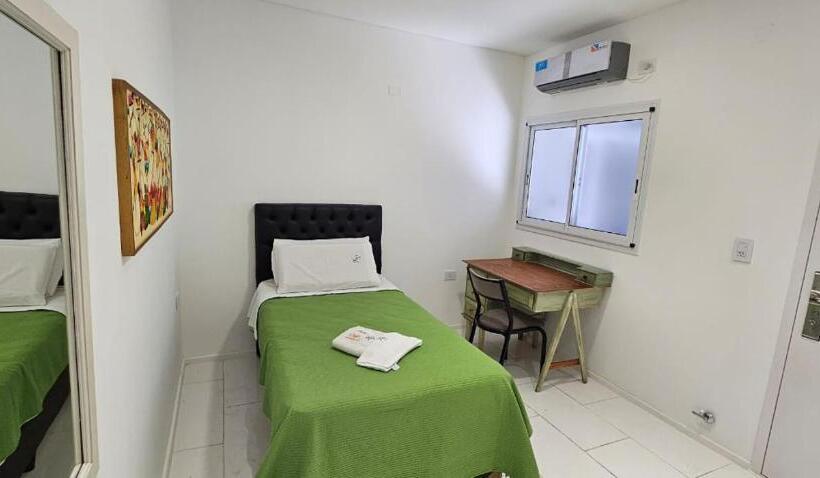 اتاق استاندارد یک نفره, Nuevo Hotel Parador