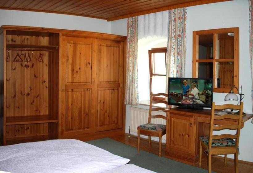 חדר סטנדרט, Angerhof