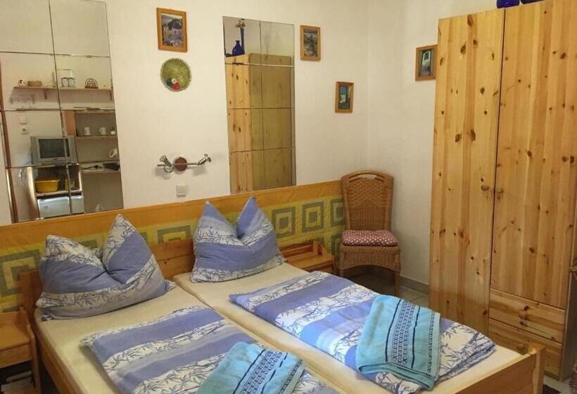 标准间, Bakonyi Apartmanház Eplény