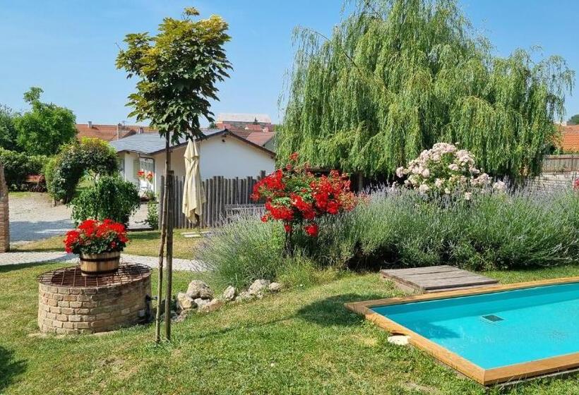 テラス付スイート, La Bobul Apartments