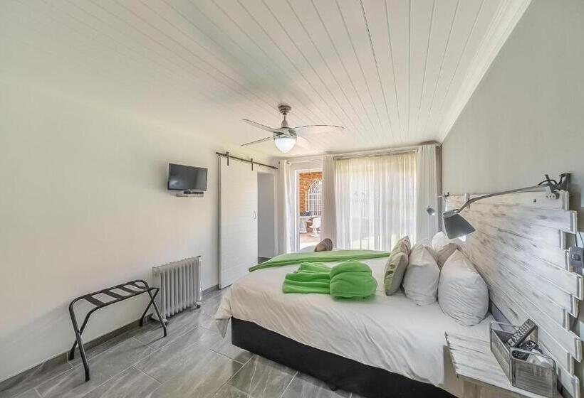 חדר סטנדרט, Oppiplot Guest House & Venue