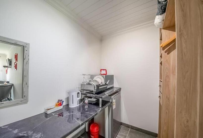 Номер Стандарт, Oppiplot Guest House & Venue