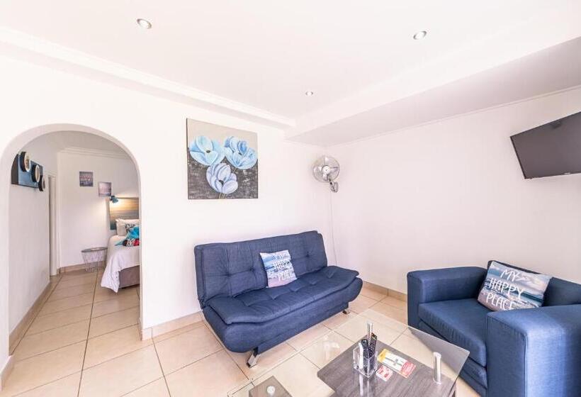 חדר משפחתי, Oppiplot Guest House & Venue