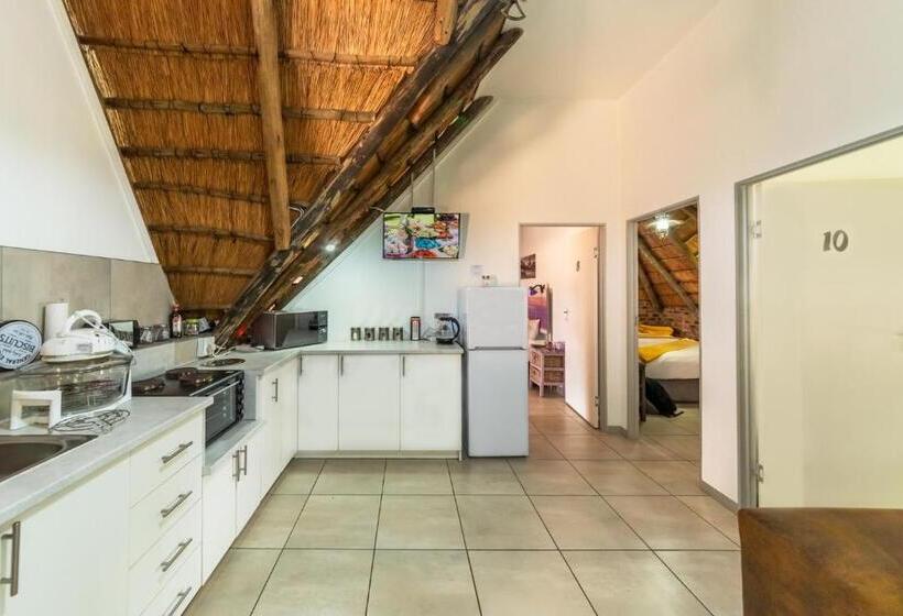 חדר משפחתי, Oppiplot Guest House & Venue