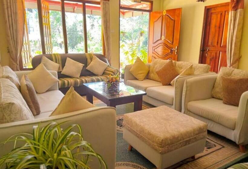 غرفة قياسية, Vegetable Garden House