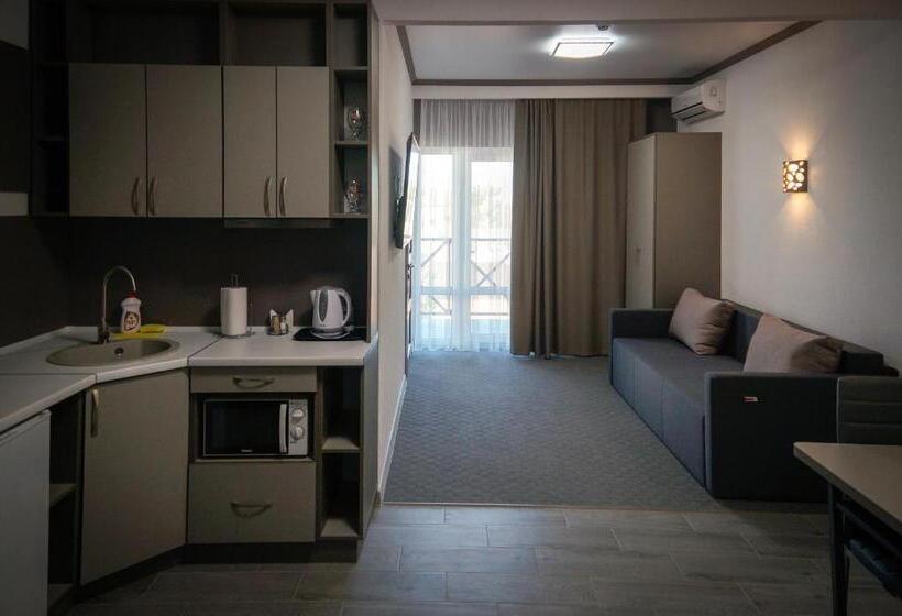 豪华家庭房间, Delta