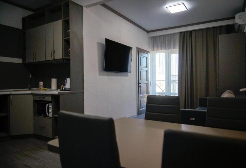 豪华家庭房间, Delta