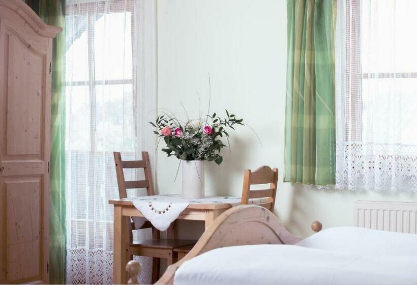 标准间, Landhof Lazarus