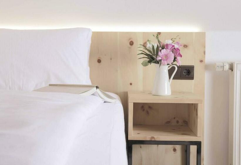 标准间, Landhof Lazarus