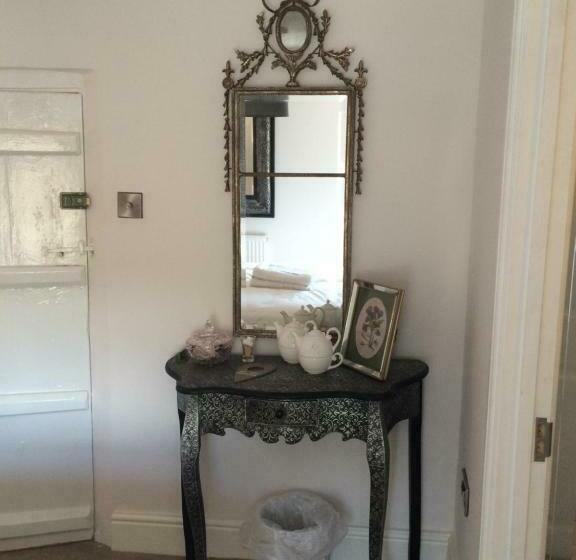 스탠다드 룸, The Crown Inn