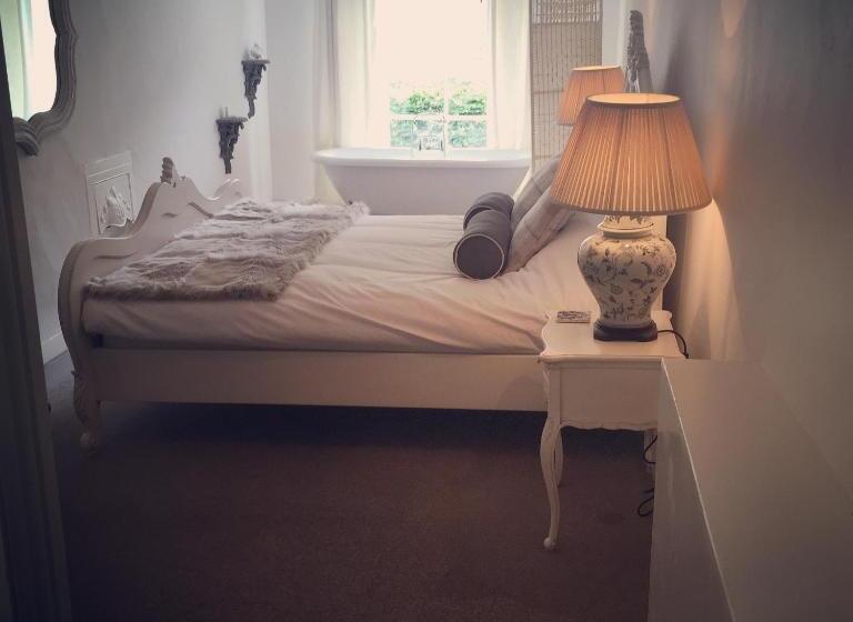 豪华房间, The Crown Inn